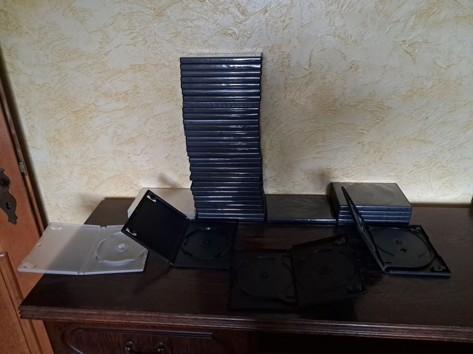 Pudełka na DVD,CD 22 szt.