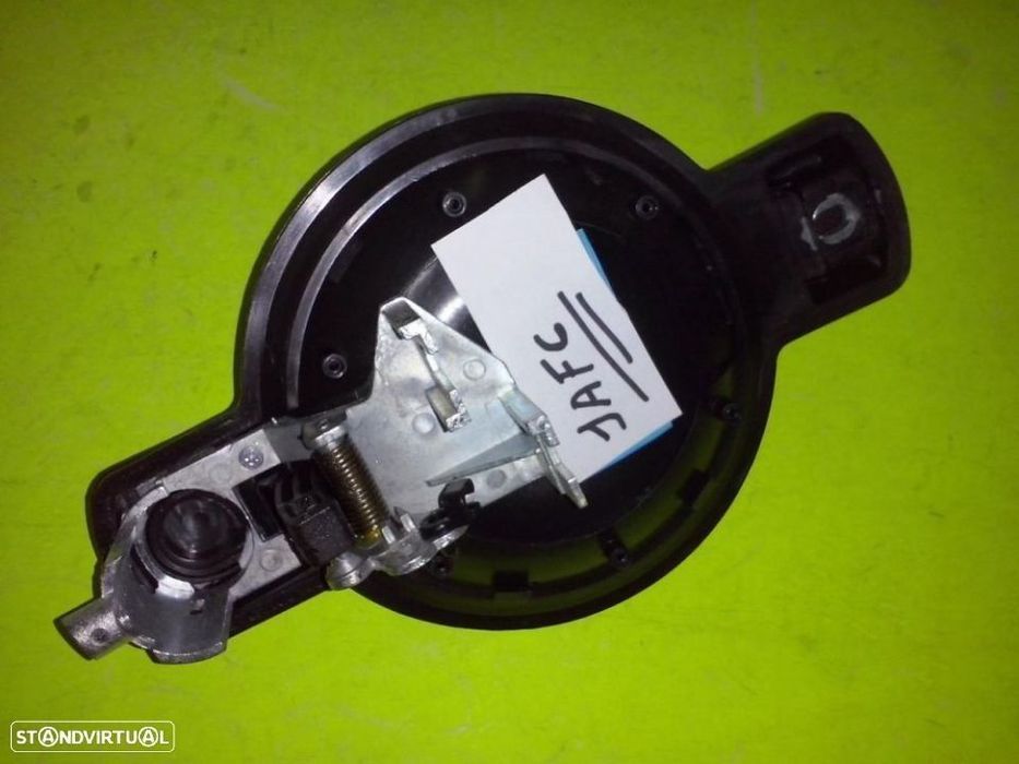 Puxador porta lateral esquerda Fiat Doblo NOVO