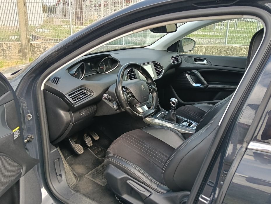 Peugeot 308 2015 E Feline Full Extras