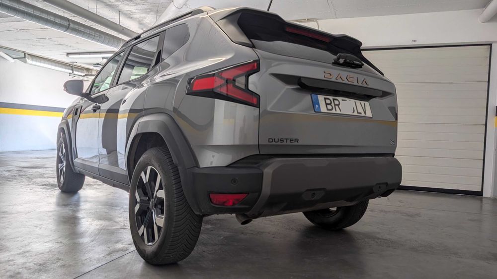 Vende-se Dacia Duster 4x4 Extreme Mild-Hybrid — Com Garantia até 2028