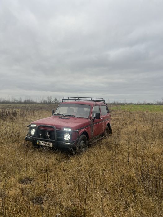 Продам ваз-2121(нива)