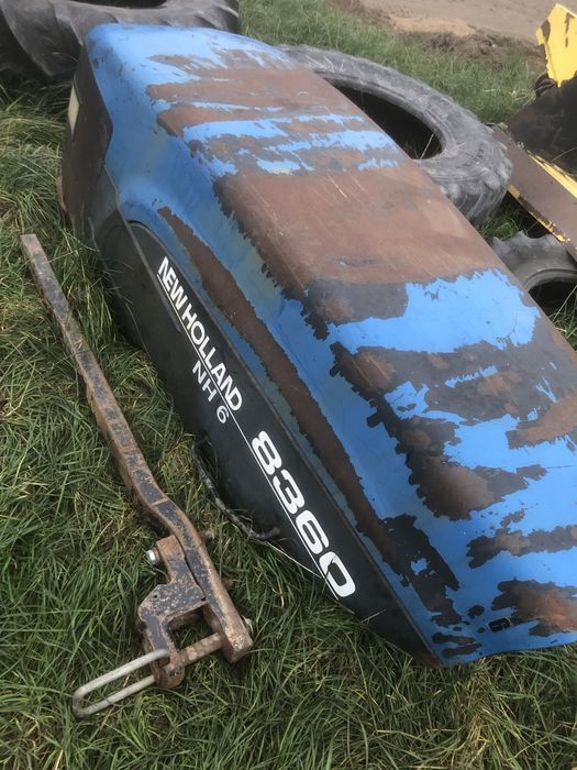 New holland 8360 kabina maska czesci