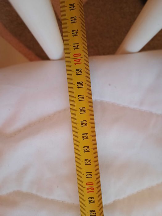 Niskie łóżko dla dziecka 150x90 z materacem 140x80