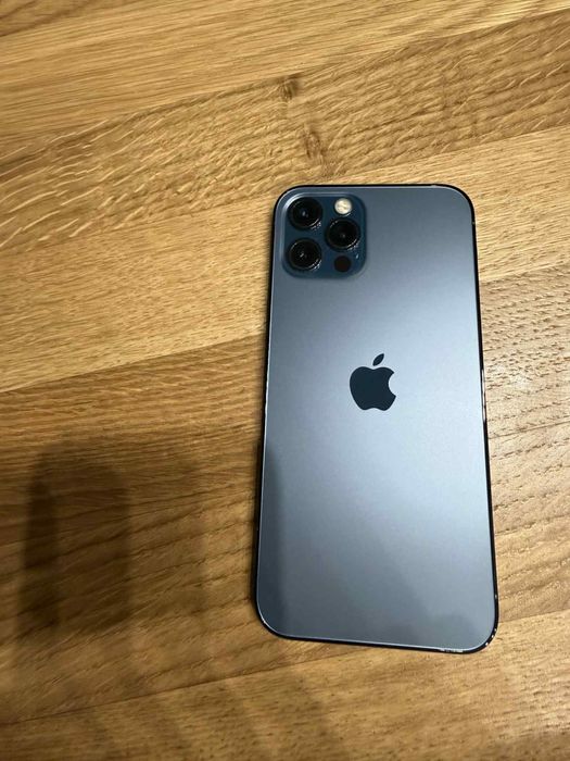 Sprzedam w bardzo dobrym stanie Iphone 12 Pro 256GB Gniezno • OLX.pl