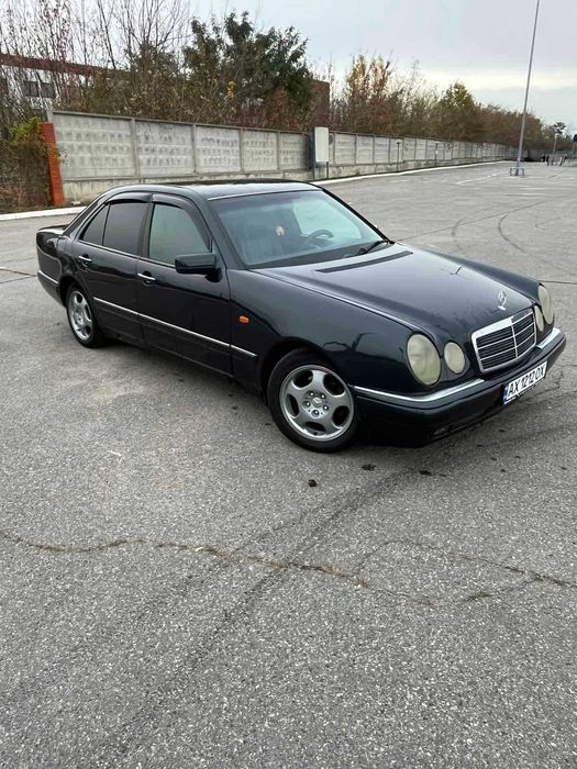 Mercedes-Benz E-Class 1998