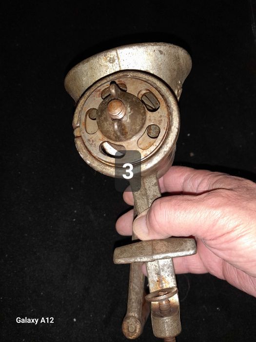 Vendo maquinas antigas