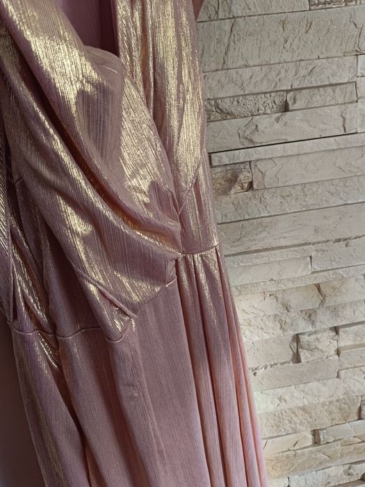 Sukienka mieniąca się,impreza,komunia,wieczorowa