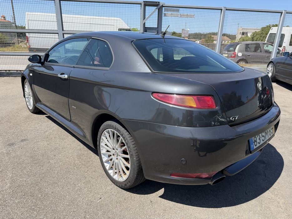 Alfa Romeo GT 1.9JTDM Distinctive