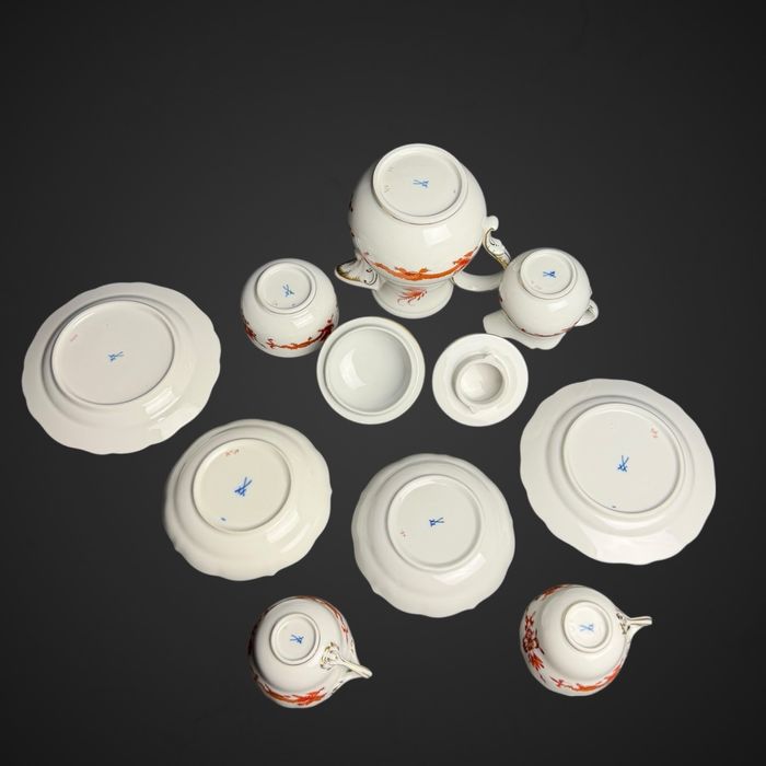 Serwis dla 2 osób miśnia meissen czerwony smok azjatycki B51/101101