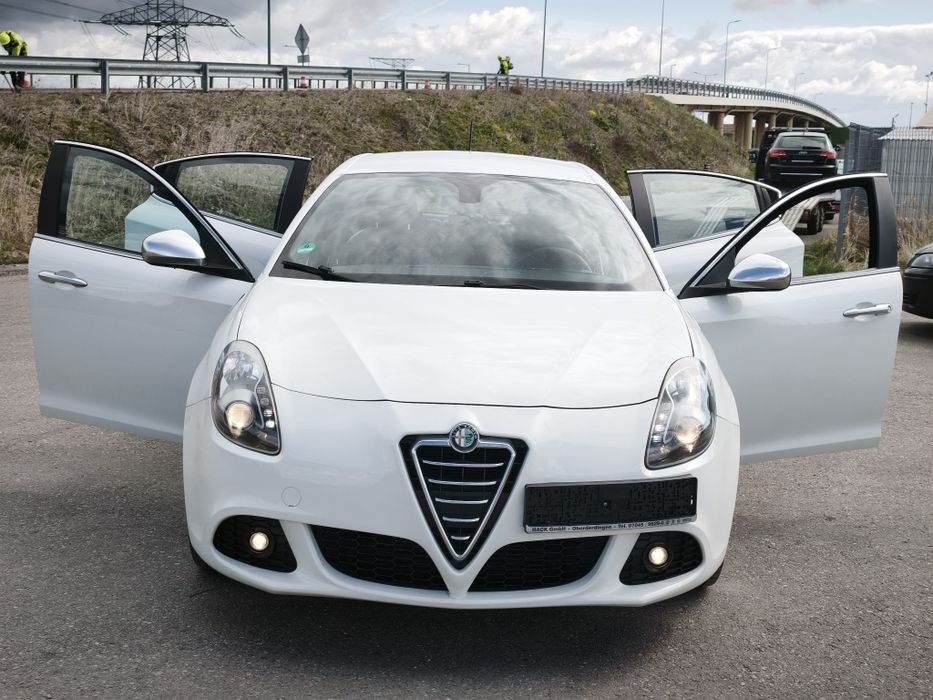 Alfa Romeo Giulietta 1.4 benzyna*Mega stan*Zobacz*Opłacona