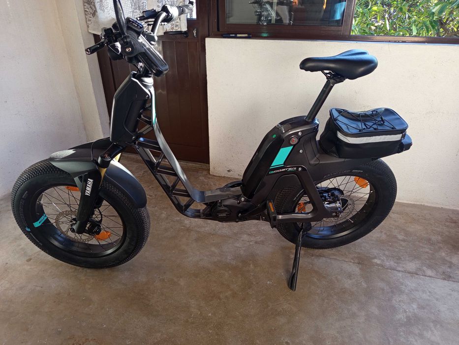 Bicicleta elétrica YAMAHA