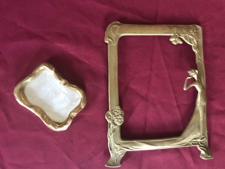 Cinzeiro design vintage David Marshall e moldura arte deco antigos