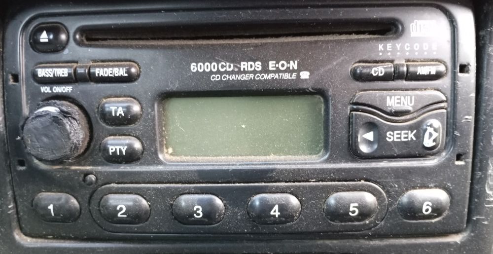 Radiotwarzacz CD 6000 CD RDS eon ford mondeo mk2  kombi