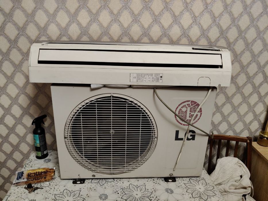 Продам кондиционер LG S09LHP