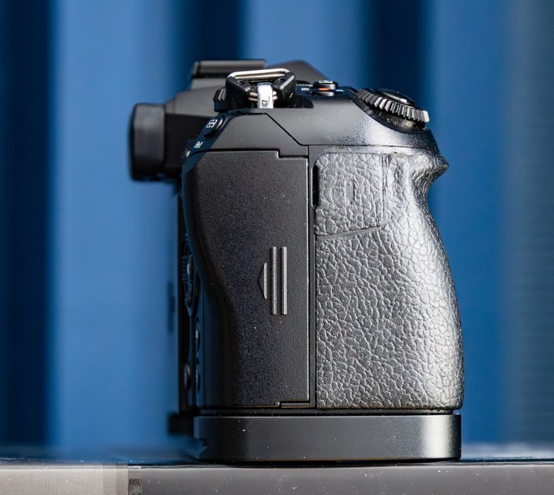 Olympus OM-D   E-M1 Mk II