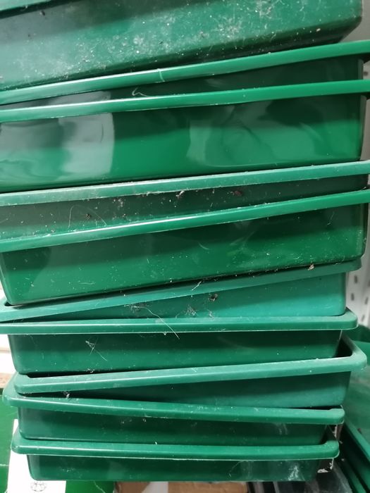 Tabuleiros/pratos de floreira 47 x 19 cm