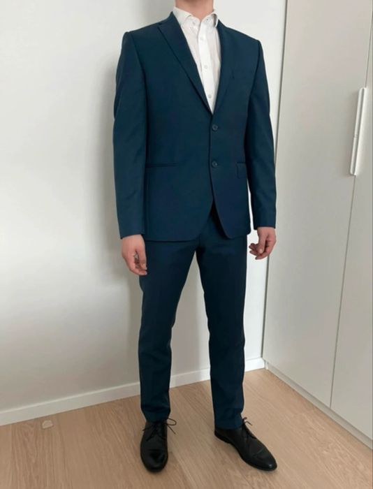 granatowy garnitur Lancerto