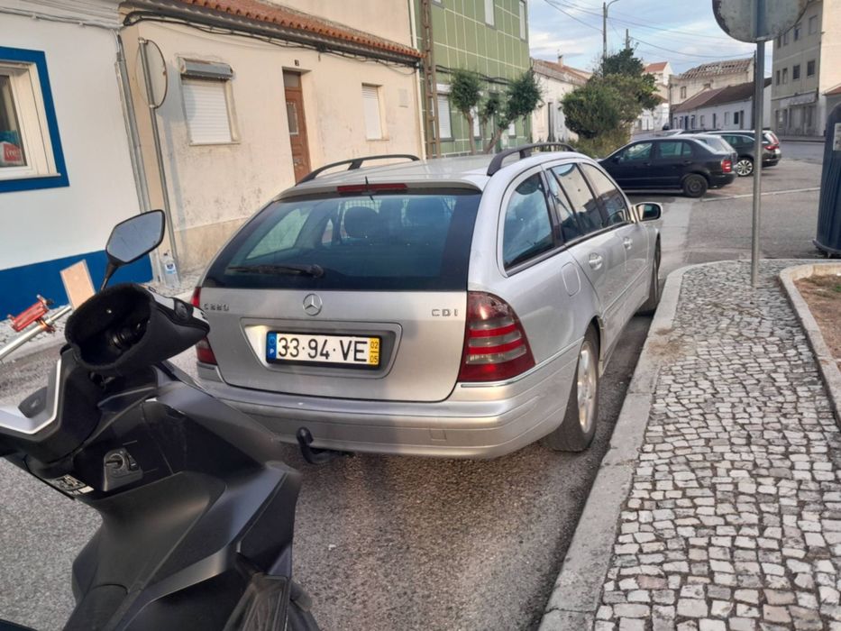 Mercedes 220C anos 2002