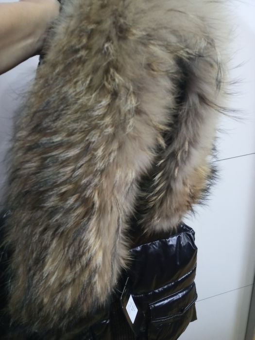 Kurtka jenot puchowa exkluzywna Butik Nowa okazja