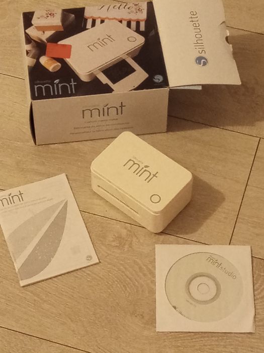 Silhouette mint stamp.