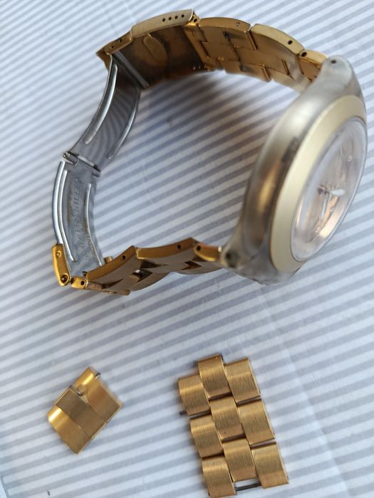 Relógio SWATCH Full Blooded SVCK4032G (Dourado)