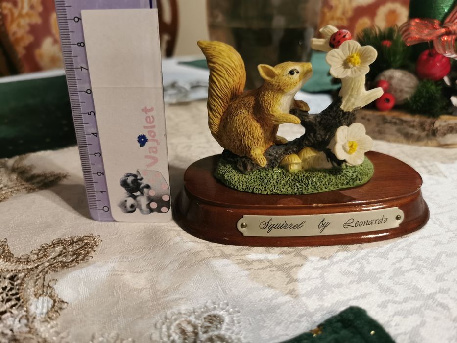 Figurka wiewiórka Leonardo Collection