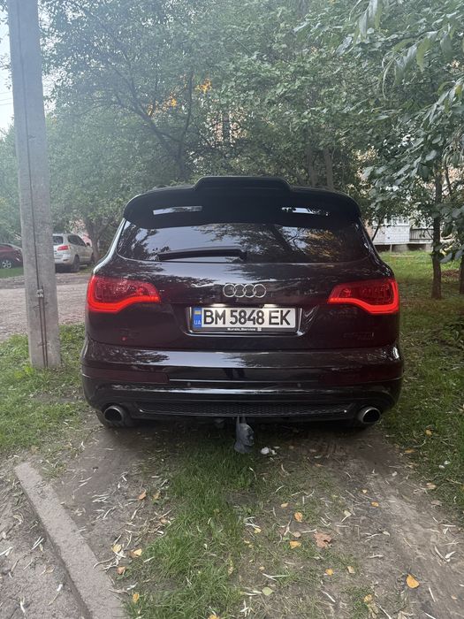 Продам Audi Q7 4l