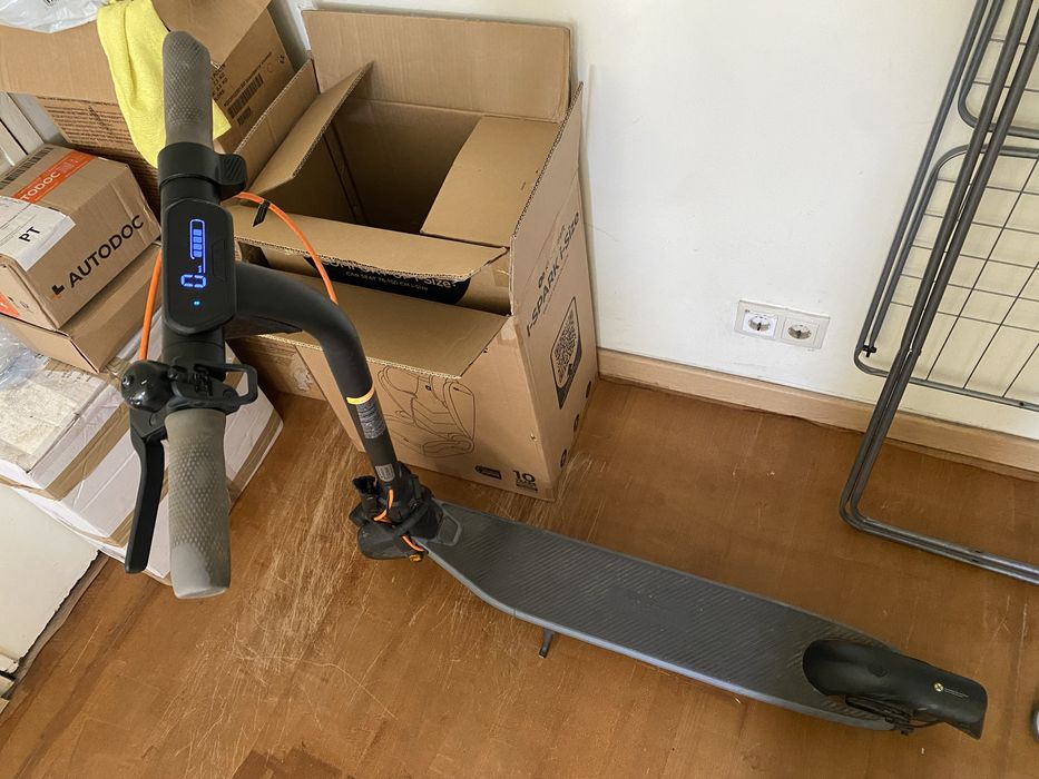 Trotinete Eletrica Segway ninebot