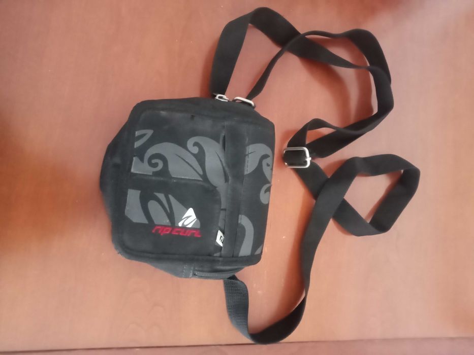 A bolsa que combina aventura e cidade - RIP CURL