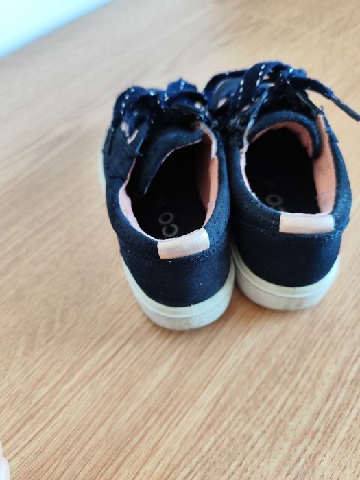 Buty jesienne sneakersy Ecco 28 dla dziewczynki