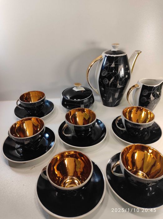 Serwis porcelanowy czarny pikasiak Karolina lata 60