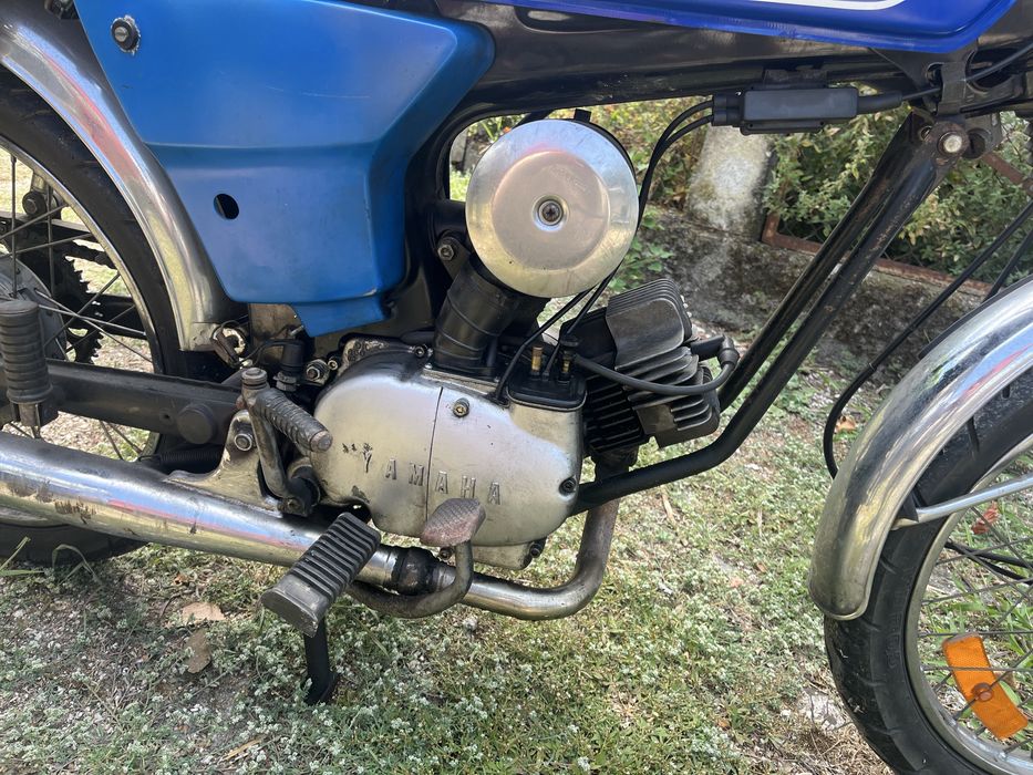 Vendo Yamaha FS1