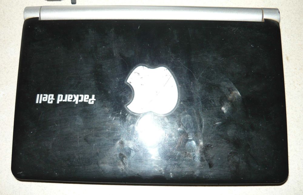 Malutki Laptop Packard Bell 7'' netbook Atom 1.6 GHz 1.5 GB 160 GB