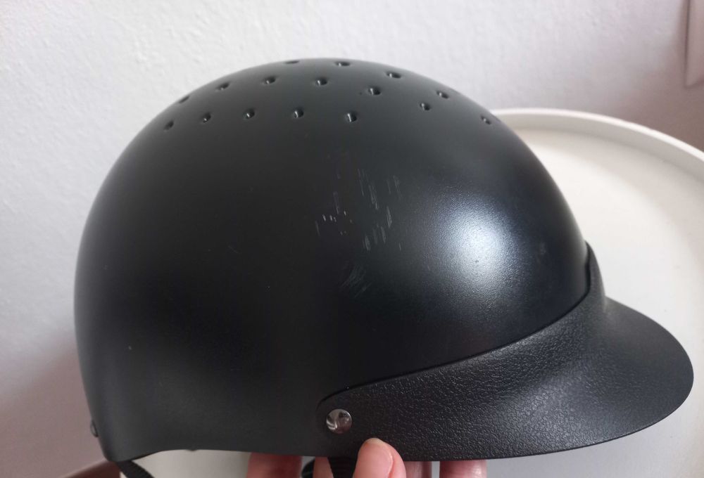 Kask jeździecki Fouganza 52-55cm