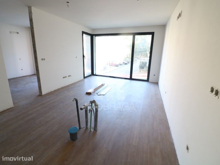 Apartamento T1 Novo com Varanda na Sé - Braga