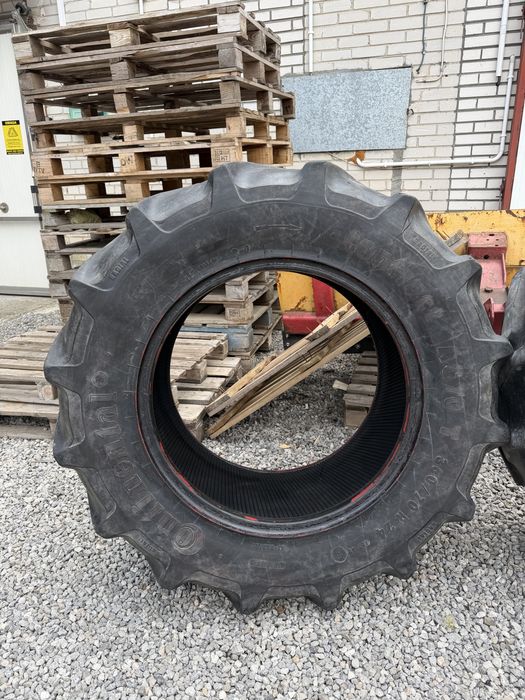 Opony Continental 360/70 R24