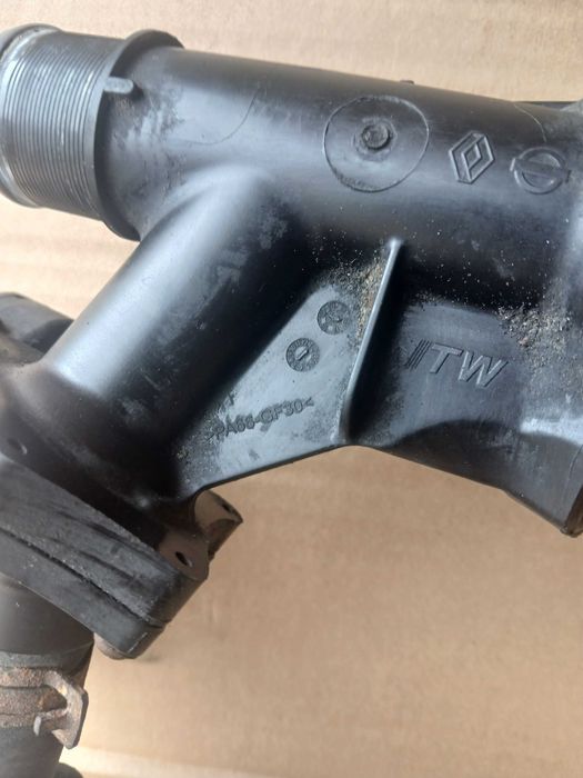 Rura wodna magistrala wody Renault Trafic III Opel Vivaro B 1.6 dCi oryginał 110600686R
