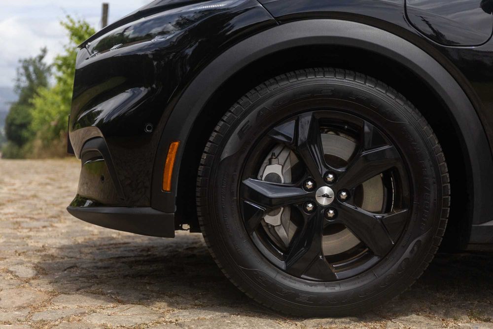 Ford Mustang Mach-E Premium Extended Range RWD  98,7KWh-300Cv – (Tech Pack)