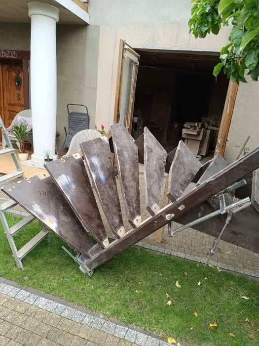 Schody sosnowe zabiegowe do renowacji lub przerobienia lewe