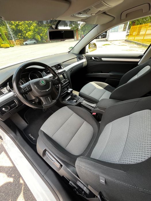 Skoda Superb 2.0d