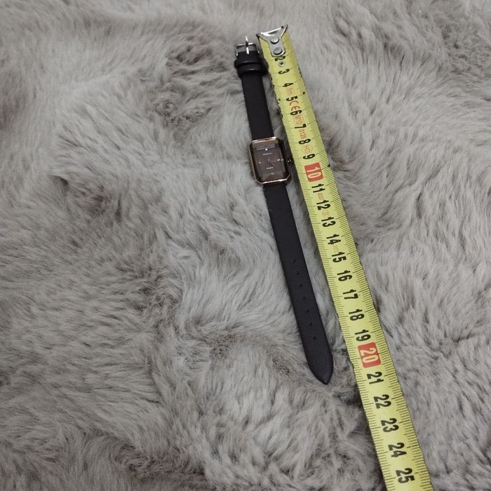 Nowy bez metki zegarek damski