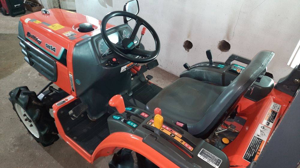 Трактор КУБОТА. 2003р. СВІЖОПРИВЕЗЕНИЙ. Ідеальний стан.