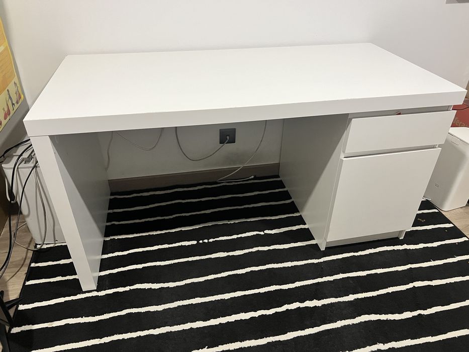 Secretária Malm Ikea