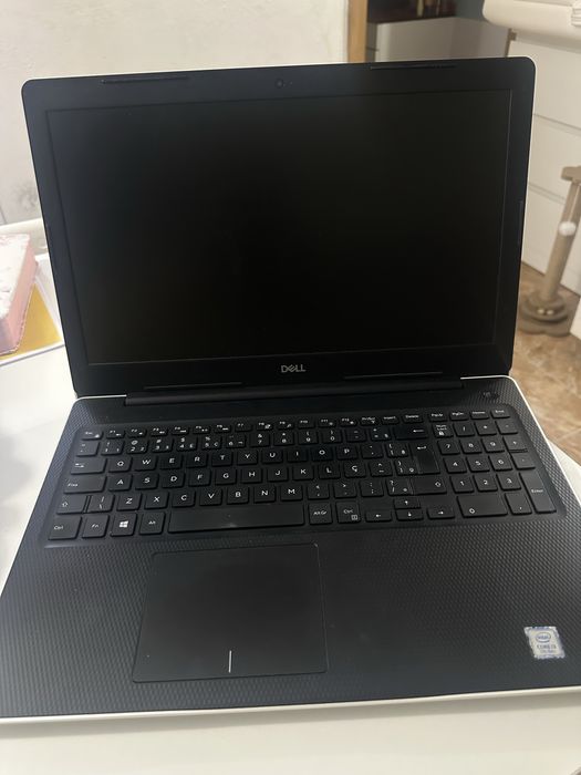 Dell Notebook with Intel Core i3 7th Generation462125327325614083