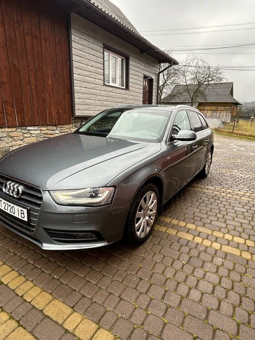 Audi a4 b8 2012p