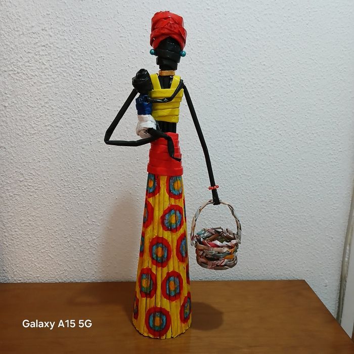 Boneca africana com bebé