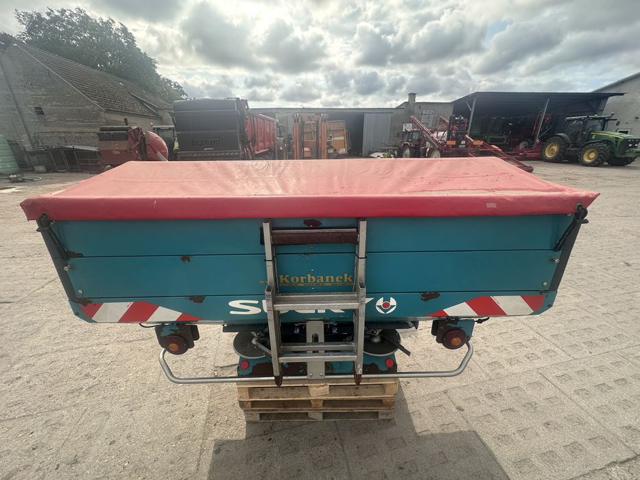 Rozsiewacz do nawozu sulky dx30 waga