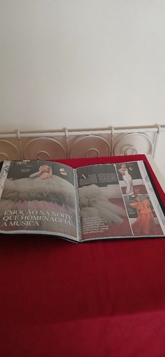 Dossier Ariana Grande, novo