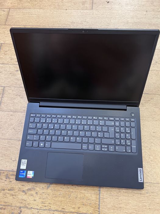 PC Portátil Lenovo V15 Gen3 IAP I7 512GB 16GB - Como novo