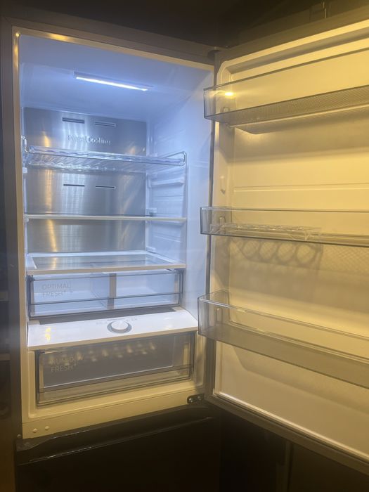 Lodowka Samsung RB34A7B5D22